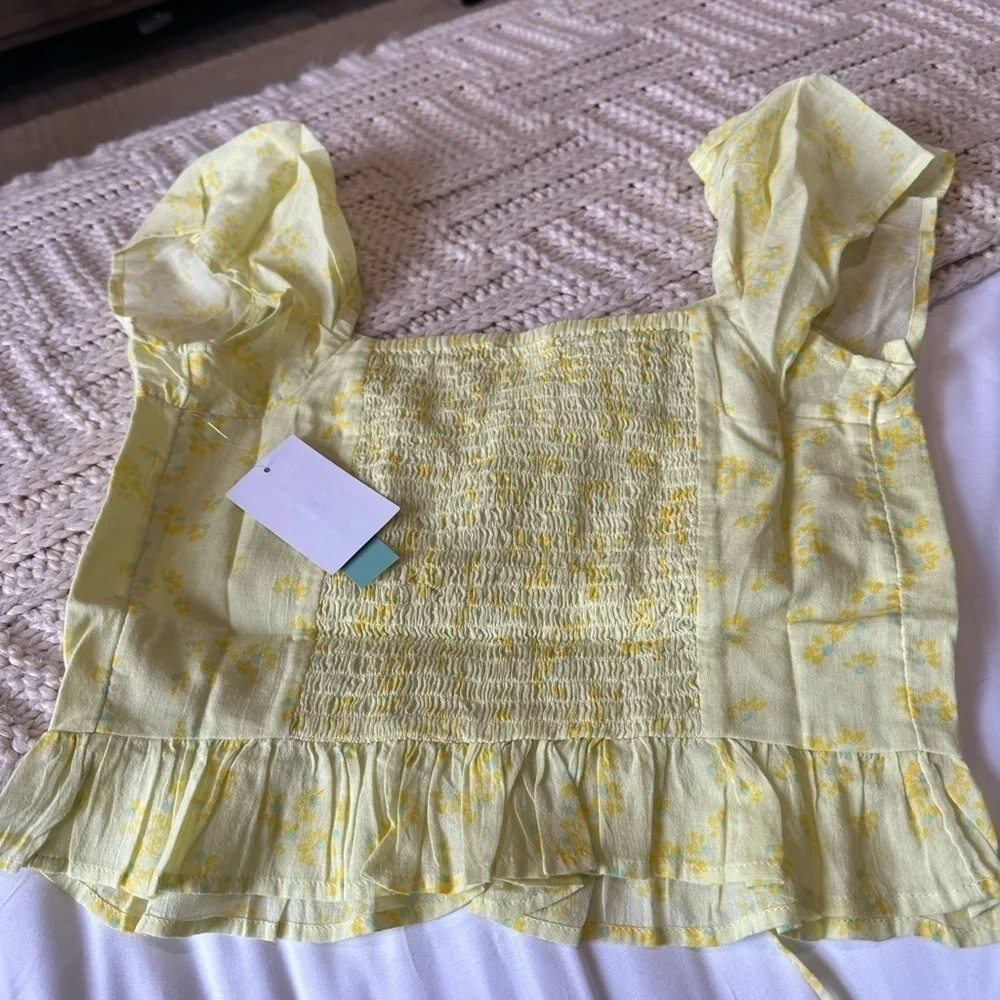 Abound Moxie Green Yellow Floral Top NWT Sz S - Picture 6 of 6